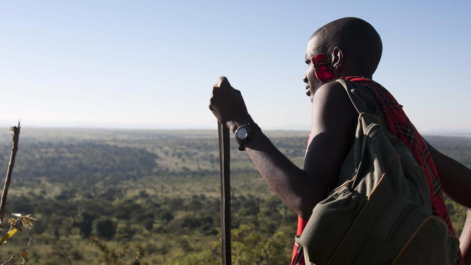 An adventurous walk in the Mara, Kenya