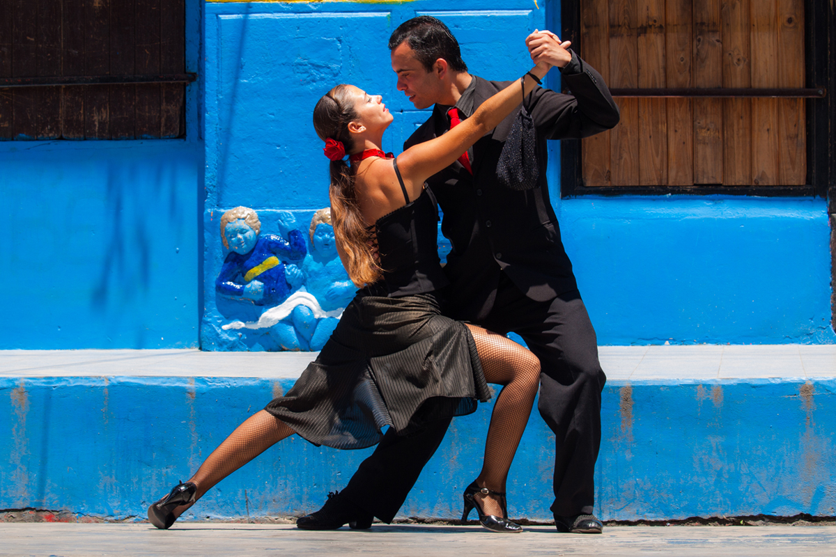 Salsa Dancing in Argentina with cazenove+loyd