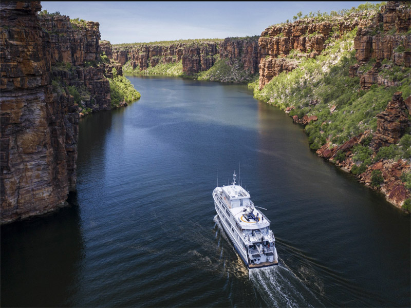 Luxury expedition cruises to South Africa