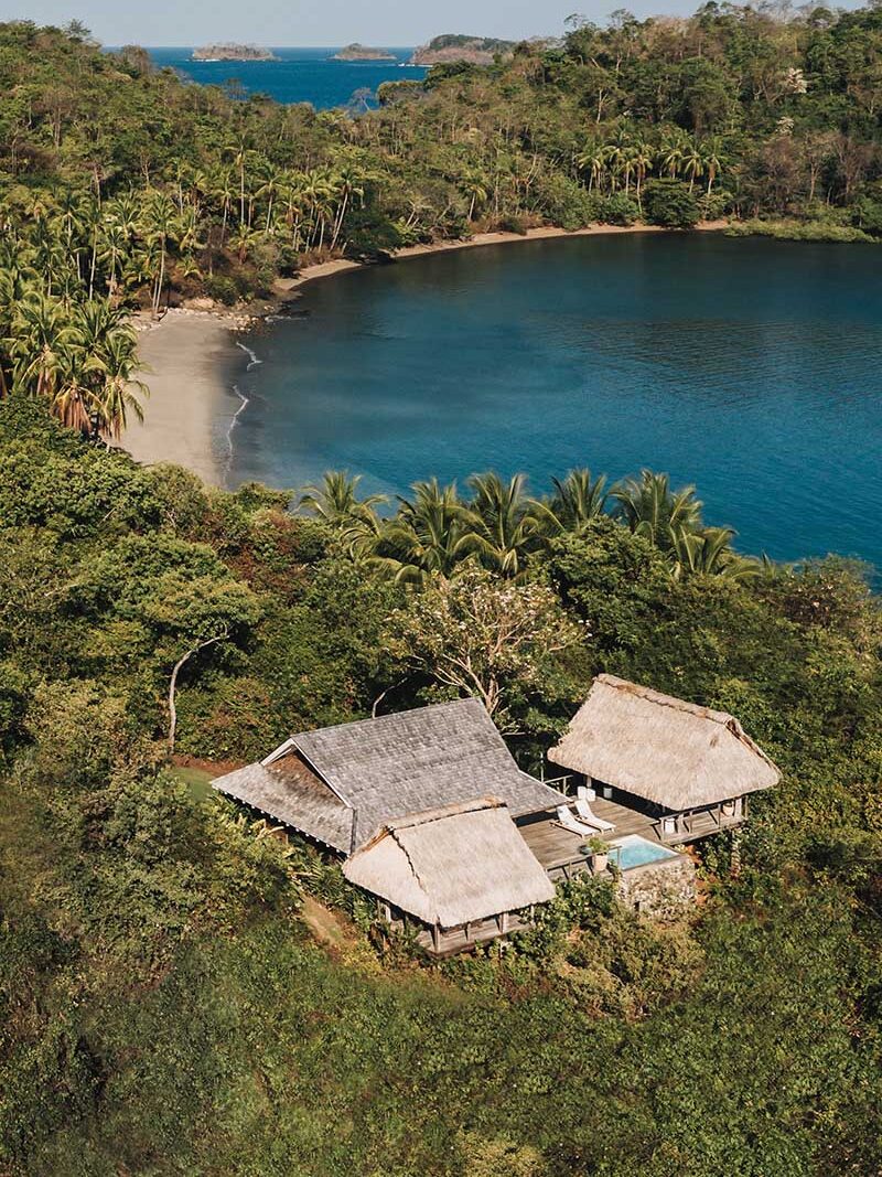 Private island resorts Islas Secas