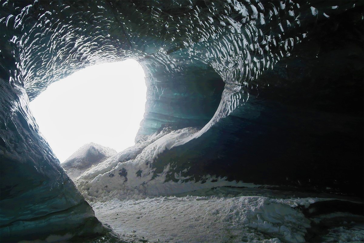See ice caves in Iceland