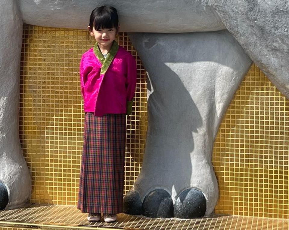 Little girl Bhutan Hen trip Oct 2023