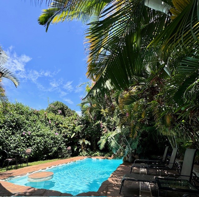 pool in Karibu Entebbe resort in Uganda