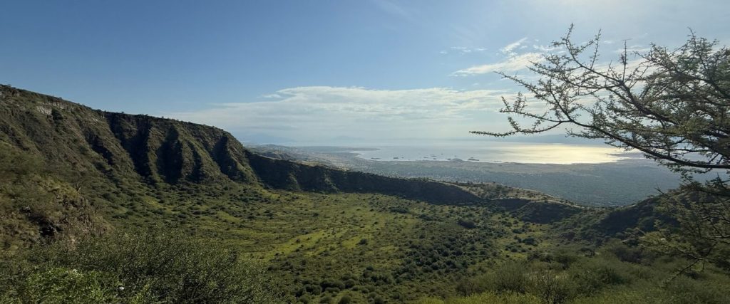 Into the Gol Mountains, Hiking through Tanzania