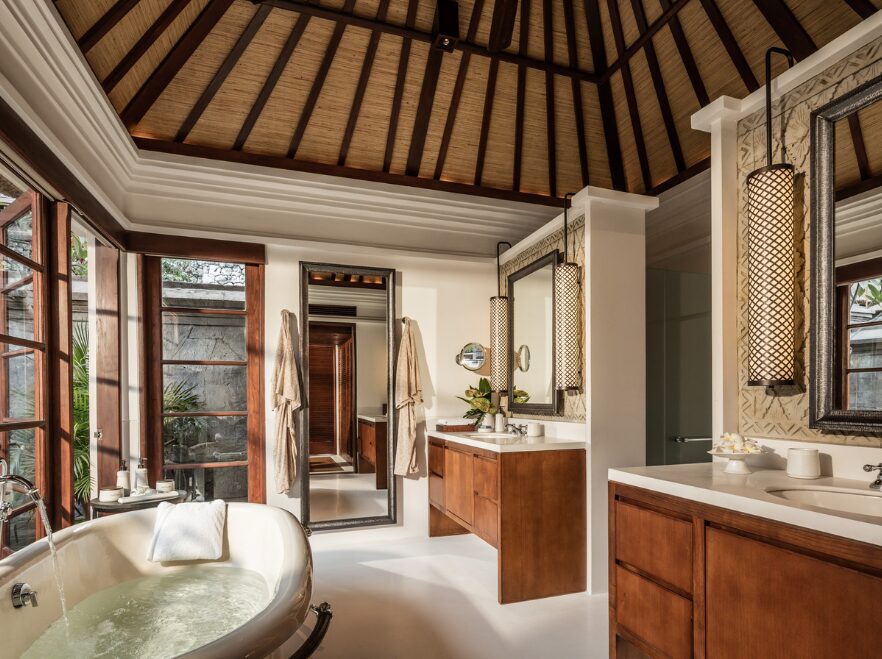 Deluxe Villa Bathroom, Four Seasons Bali at Jimbaran Bay, Indonesia