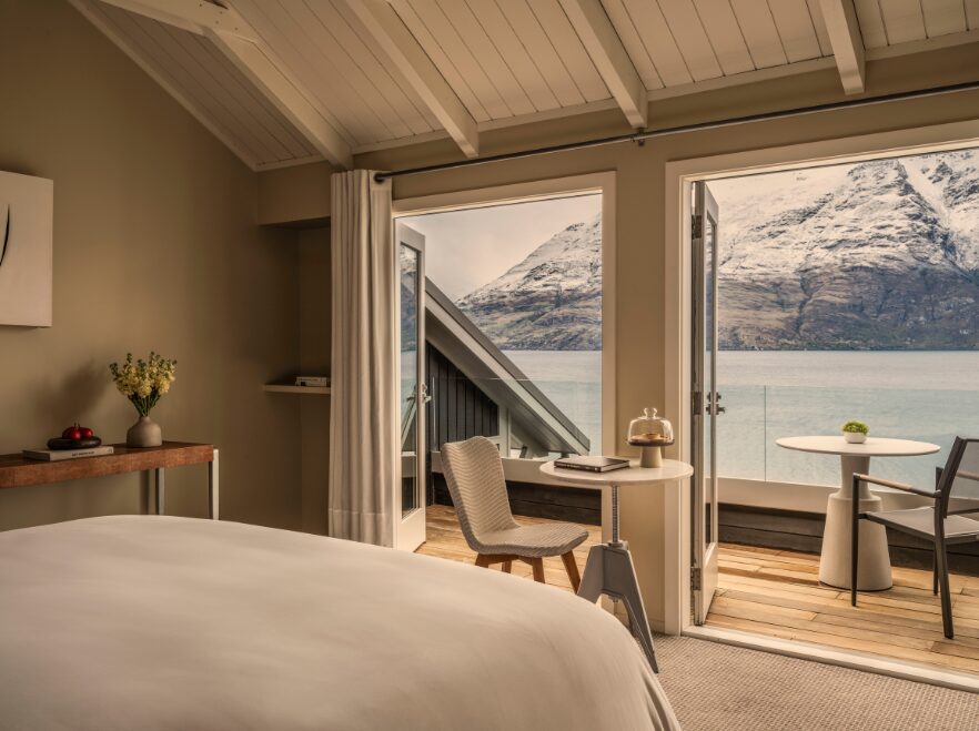 Lake View Deluxe Room, Rosewood Matakauri, Queenstown, New Zealand