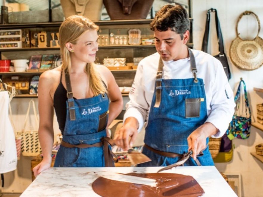 Cooking lessons at Hacienda La Danesa, Naranjito, Ecuador