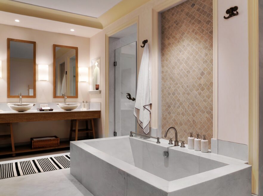 Sanctuary Suite Bathroom, Six Senses Fort Bawara, Rajasthan, India