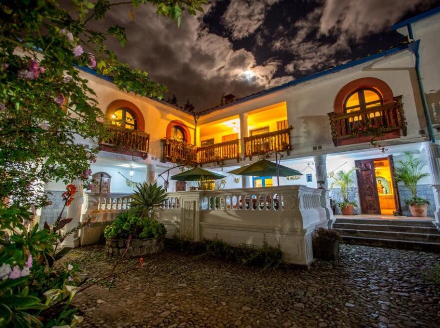 Hacienda Cusin at night