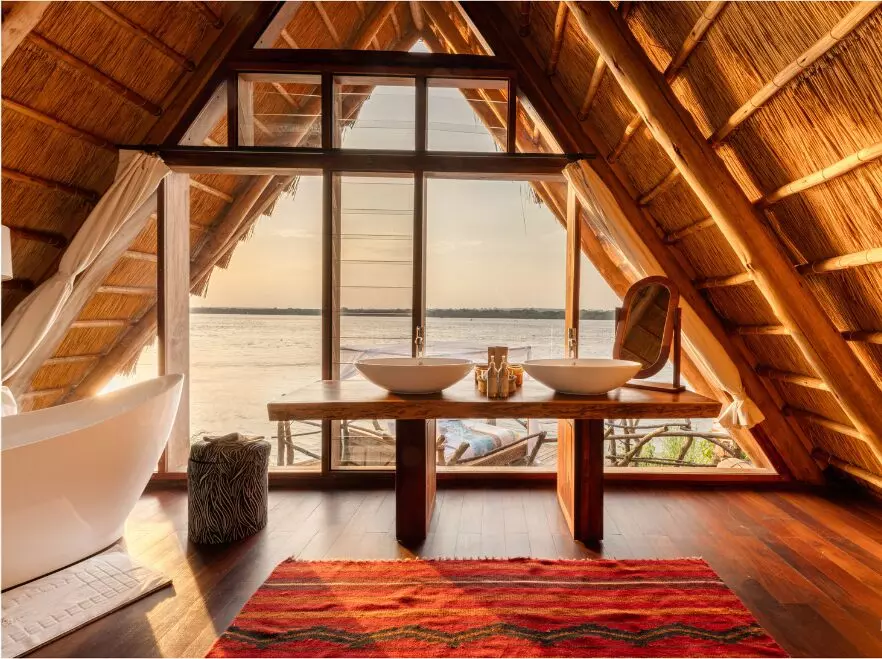 Deluxe Banda, Nile Safari Lodge, Murchison Falls National Park, Uganda
