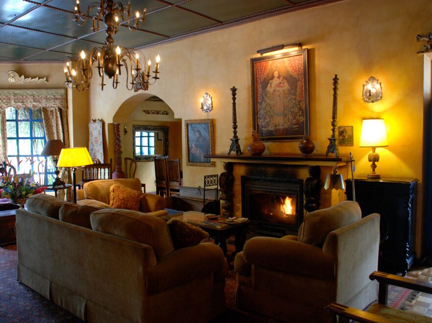 Relax in the peace of Hacienda Cusin