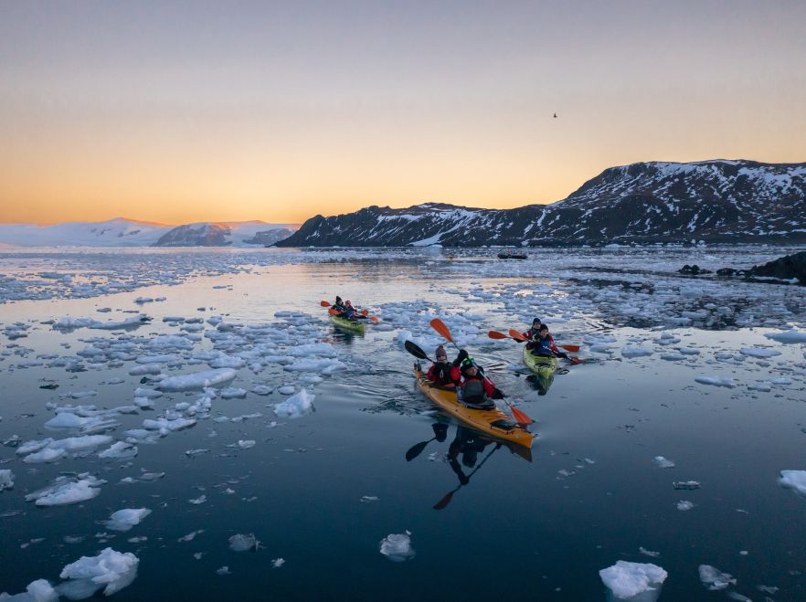 Kayaking from the SH Vega