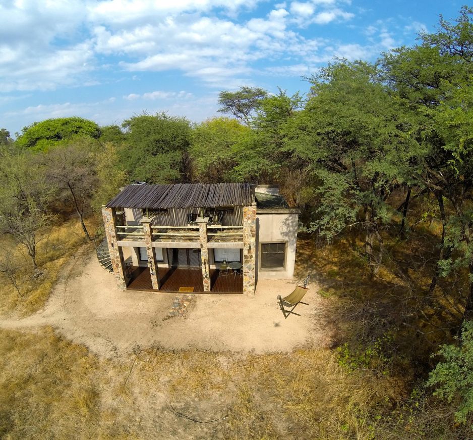 Camelthorn Lodge, Hwange National Park