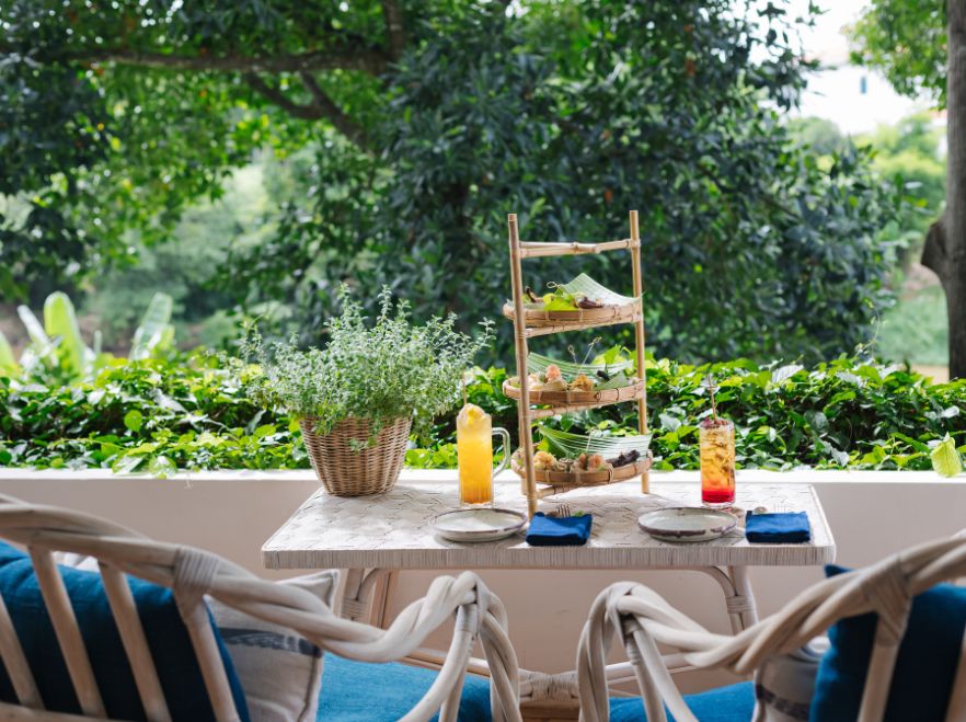 Laan Cha Tea Terrace, Raya Heritage, Chiang Mai, Thailand