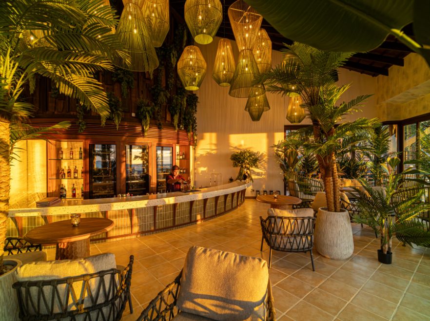 Sunset Bar, Paradee, Koh Samet, Thailand